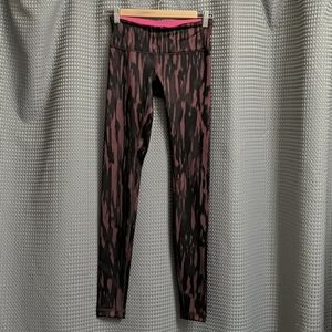 🦄 Lululemon Wunder Under Pants 4 Bordeaux Animal Print Pattern Leggings Rare